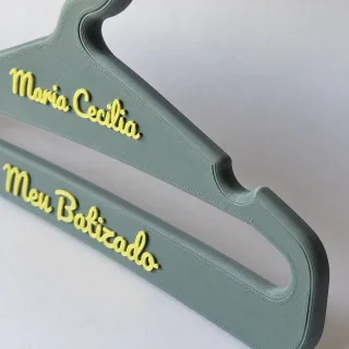 Foto do produto Cabide de batizado com nome